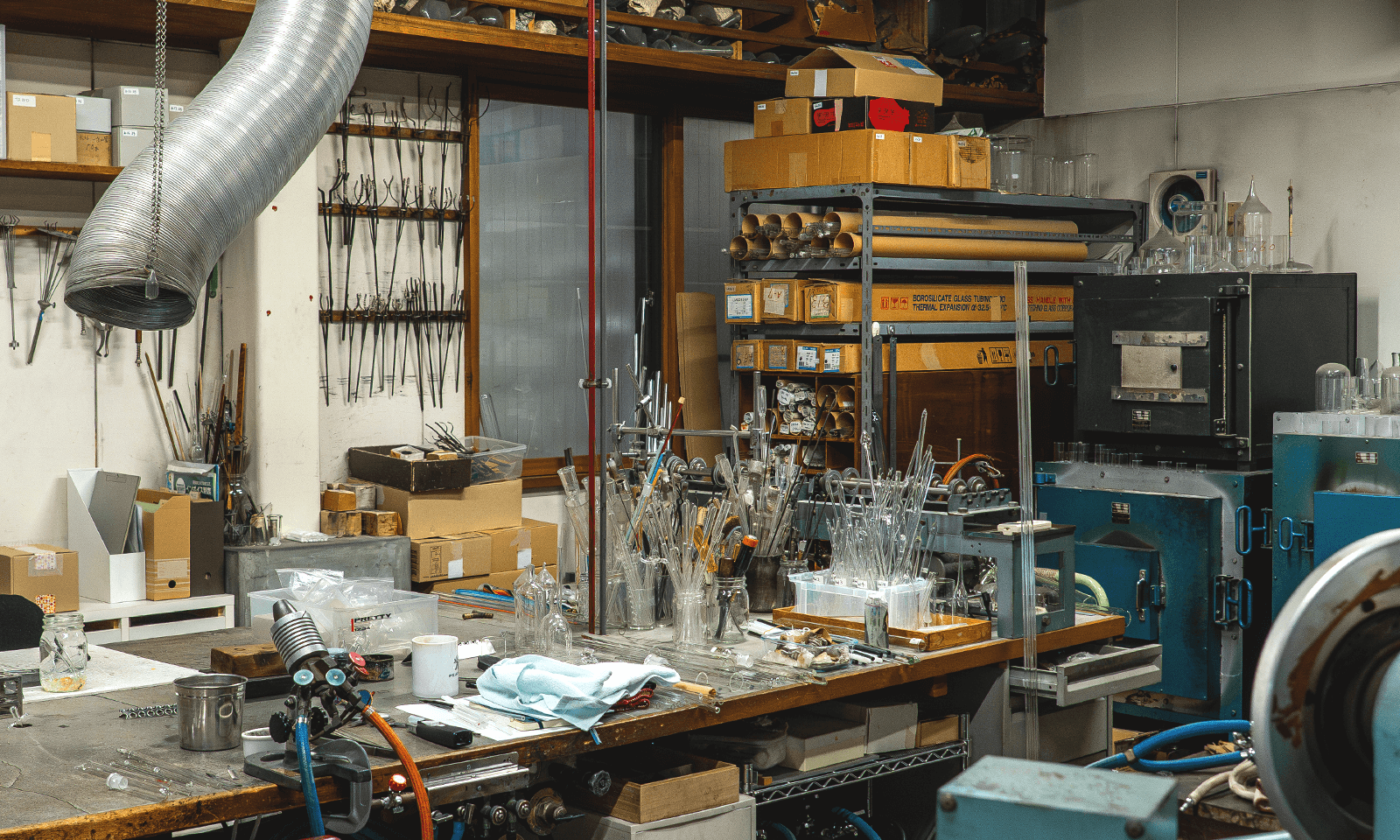 ペン先に心をこめて～オリジナルガラスペン - 三鷹の森ジブリ美術館