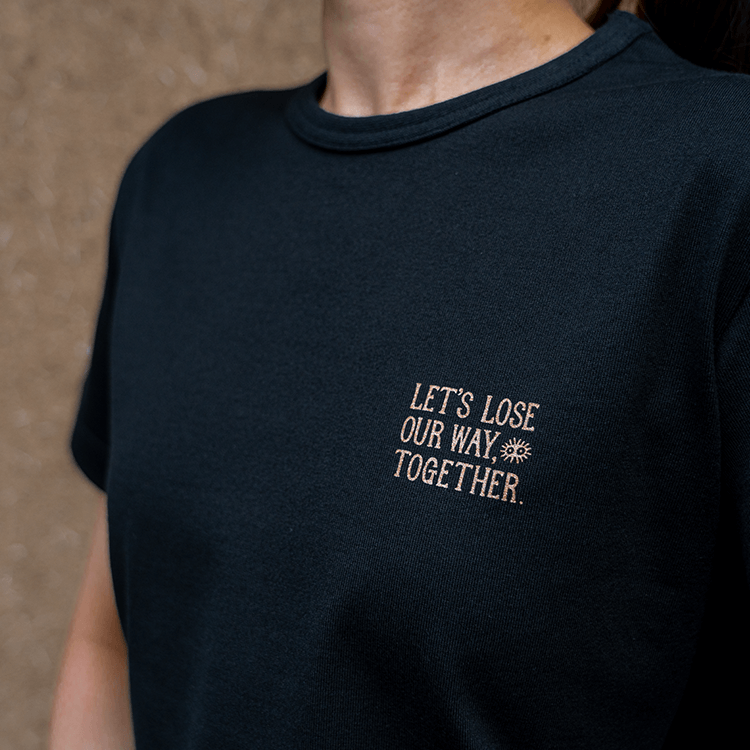 ジブリ美術館オリジナル Tシャツ クロスケ潜水窓 ブラック｜三鷹の森