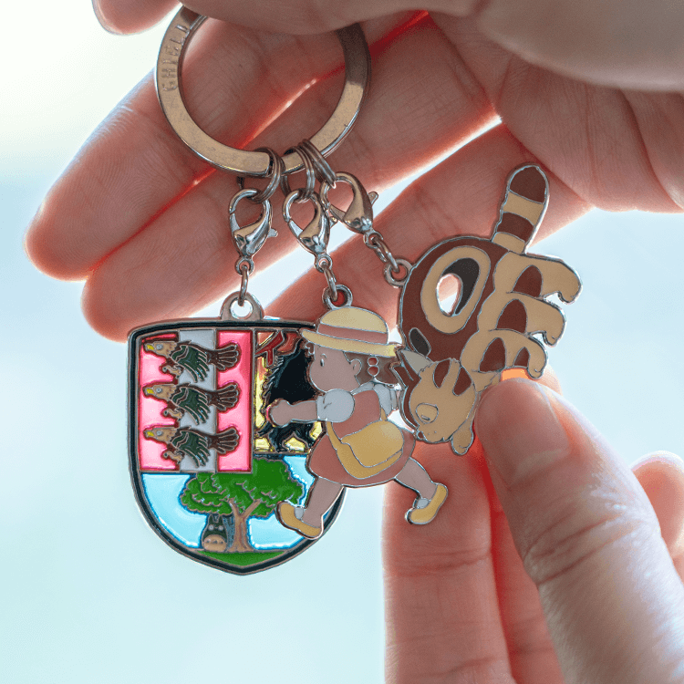 ジブリ美術館オリジナル 紋章キーホルダー めいとこねこバス｜三鷹の森 