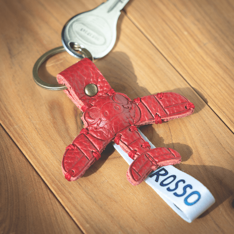 ジブリ美術館オリジナル革のキーホルダー 紅の豚ポルコロッソ｜三鷹の